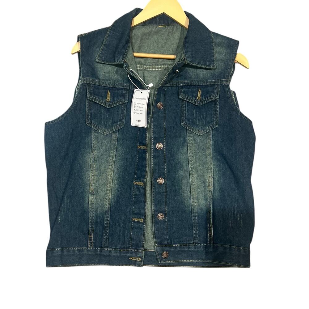 NWT Women's Casual Denim Frayed Ripped Jacket Vest with Pockets Size XL